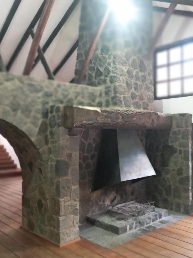 Вилла Quinta Los Eucaliptos Кито Экстерьер фото